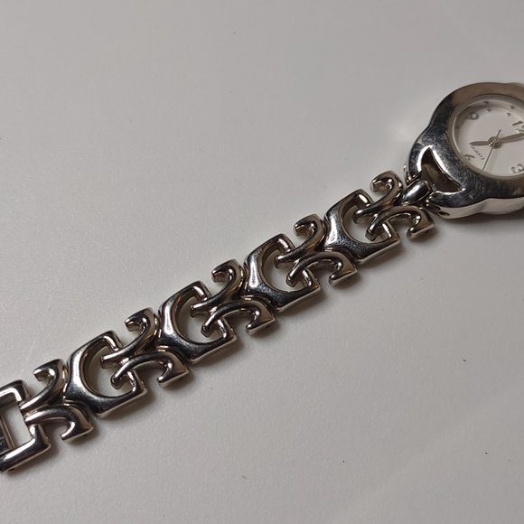 Silver Tone Metal With White Dial Analog Watch - Picture 6 of 16